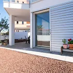 Peaceful Modern *