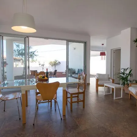 Peaceful Modern * 바하마르