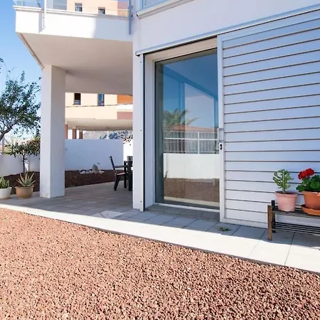 Peaceful Modern *